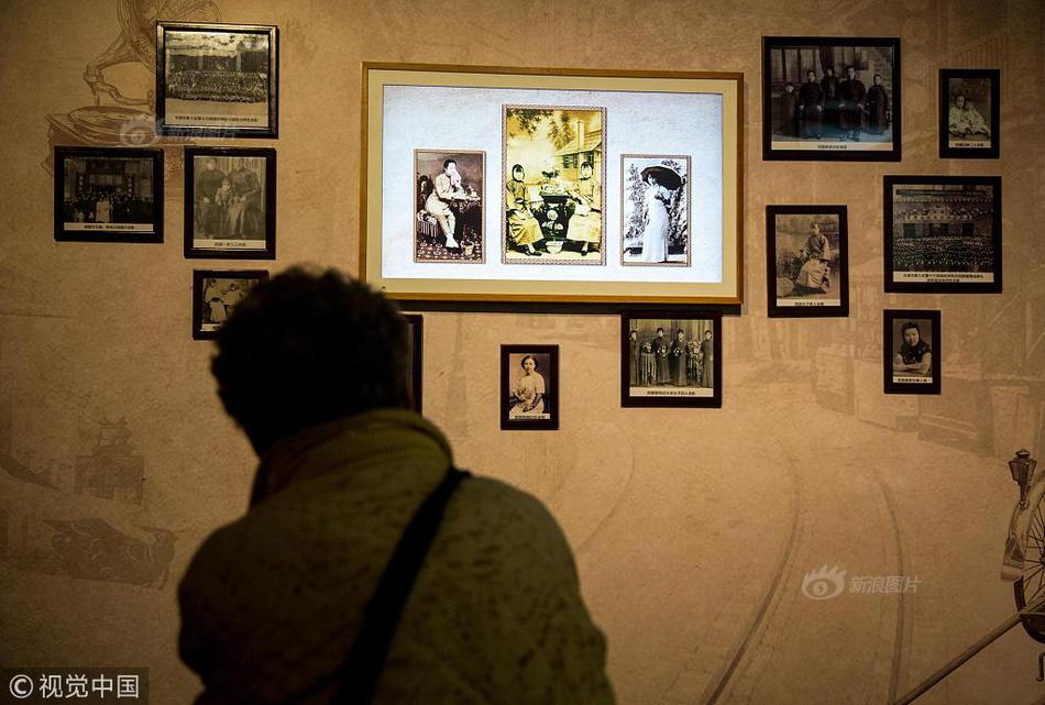 曾经两胜梅西的MVP 如今曼联高薪的罪魁祸首_CN2多可用区部署