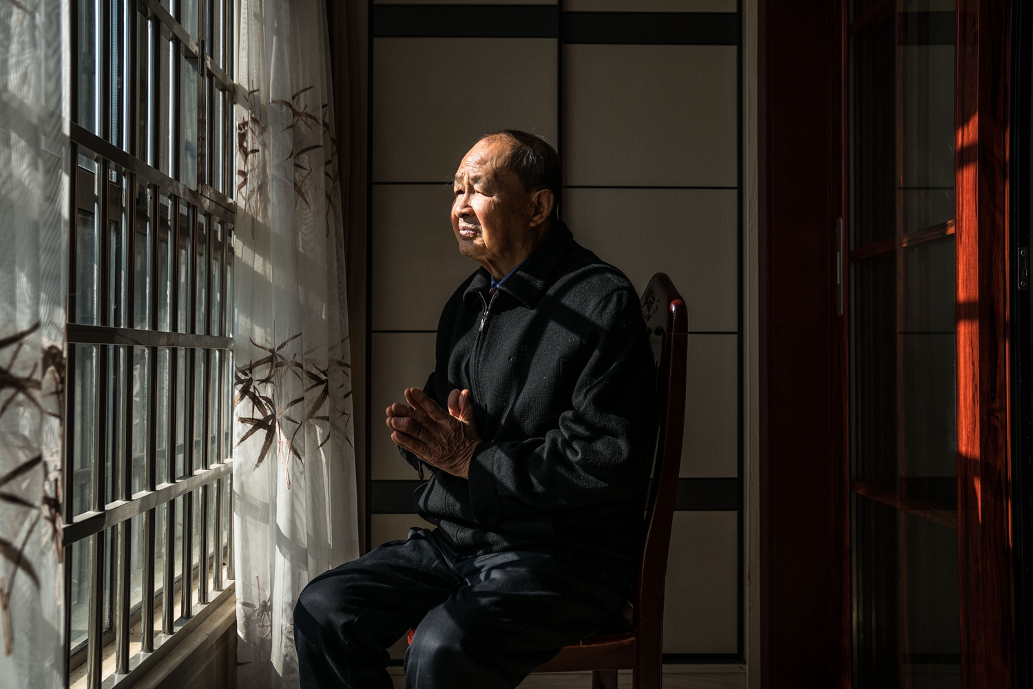 斯里兰卡内阁大换血 警察总长拒辞职后被强制离开_CN2服务器直播推流