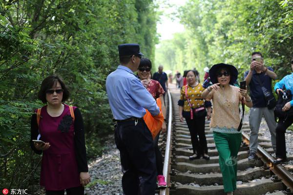 后半生鸿运当头的生肖,福气多贵人多,越老越富有!_9929回程线路