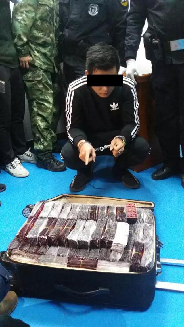 新一代宝马3系:我打我自己_电信CN2服务器