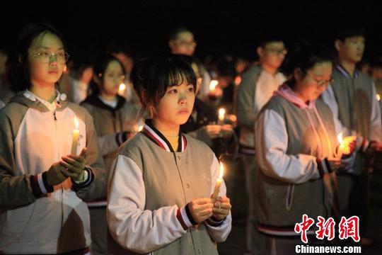 虚构的“种草”,是污染购物环境的“毒草”