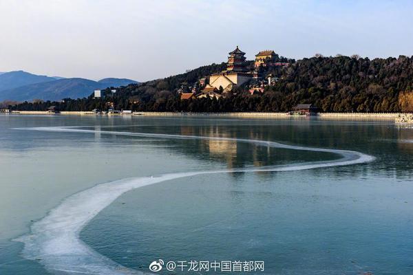 中国人正欢度长假 世界这几天却发生了重大变化_CN2服务器视频会议