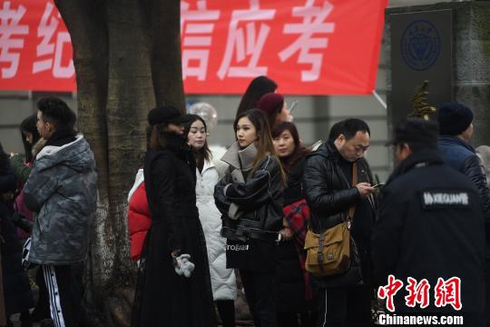 买别人的域名去哪个网站_9929原生IP