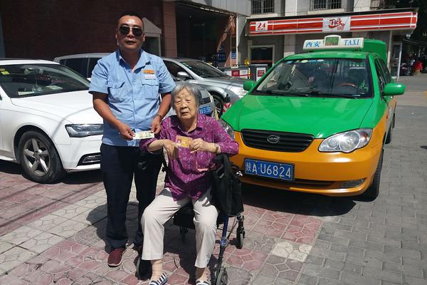 前任“道德败坏” 救火的他“道德沦丧”_美国CN2服务器租用