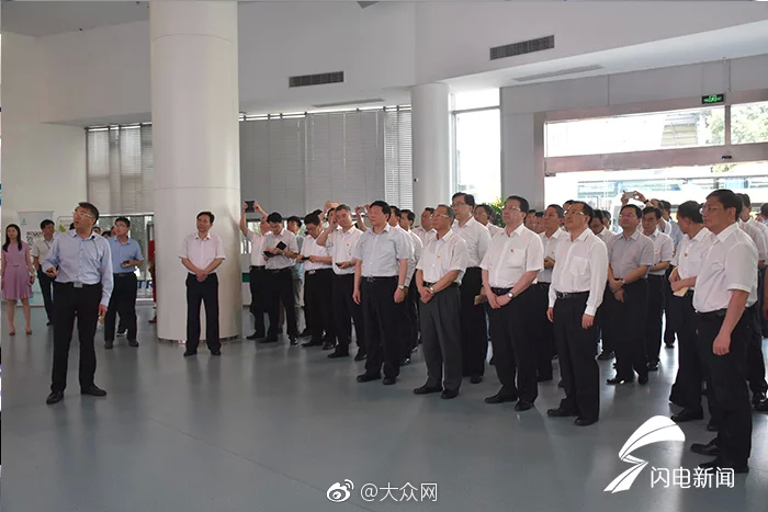 巴黎圣母院烧坏了,该怎么修?_云模拟器