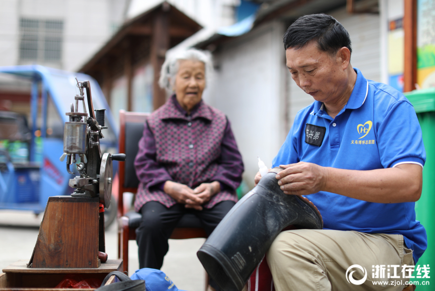 国产大型客机C919通过首飞技术评审_CN2服务器远程办公