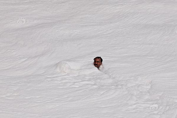 企业邮箱哪家做的好_云服务器100M带宽