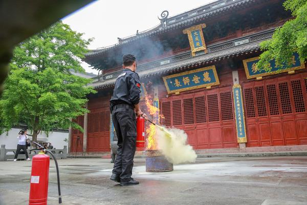 体验吉利星越-偶像派还是实力派_云电脑取代PC