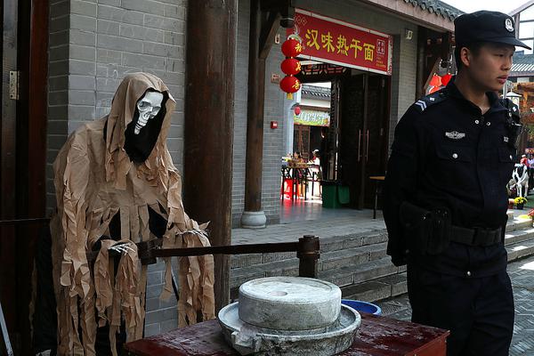 偷电瓶被直播 房山警方快速反应_CN2服务器高性能