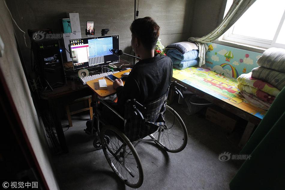 博士考高职不是人才逆流动 应打破对职教的偏见