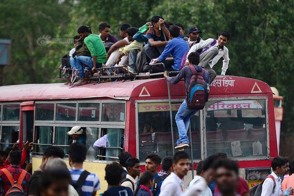 在那儿开域名店铺好_云电脑还原点