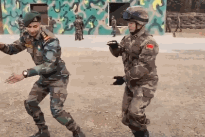 巴基斯坦海军参谋长连访上海武汉两造船厂_教育云服务器