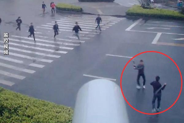 一季度房企销售回暖 高投资能否持续?_音视频云服务器