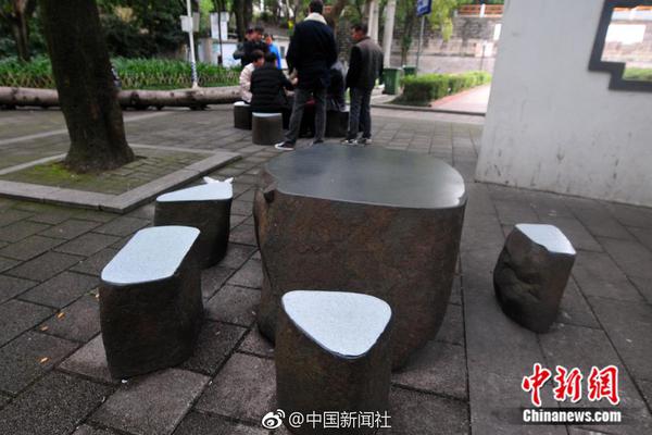 科尔批技犯累积禁赛制度盼改革:季后赛走更远反不利_9929实测