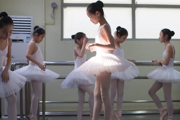 超自然大英雄再续神奇_9929免费试用