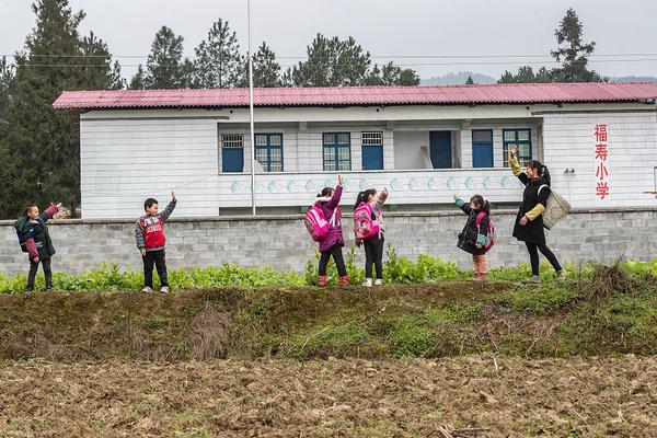 帕金斯:阿杜离开雷霆不因韦少 若他联手欧文将很特别_9929远程开发