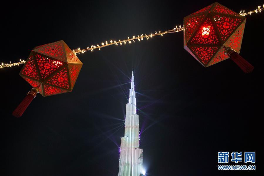 霸气外形 全新丰田汉兰达_9929API服务