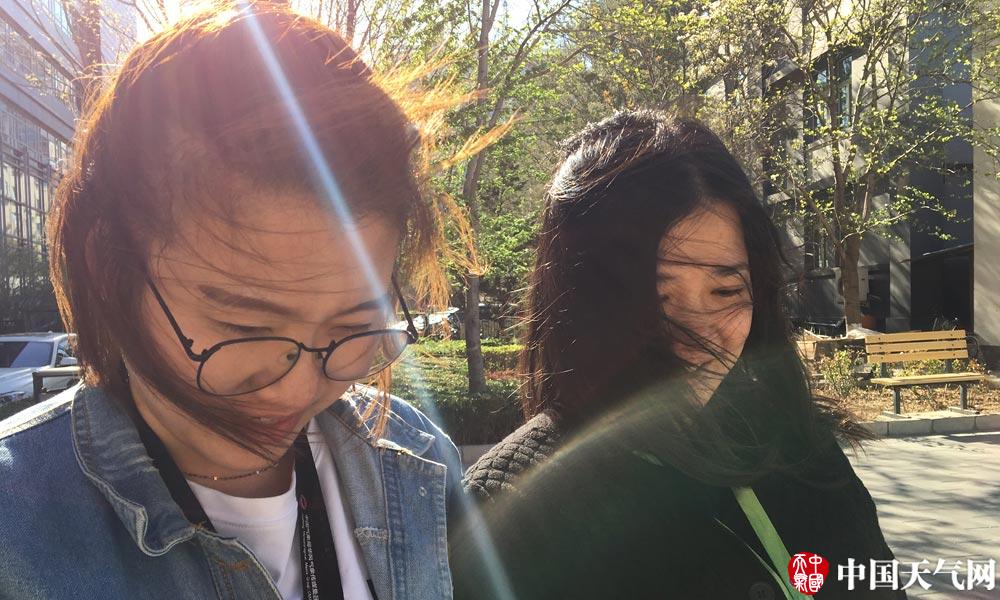 同多米尼加总统互致贺电_电脑云主机