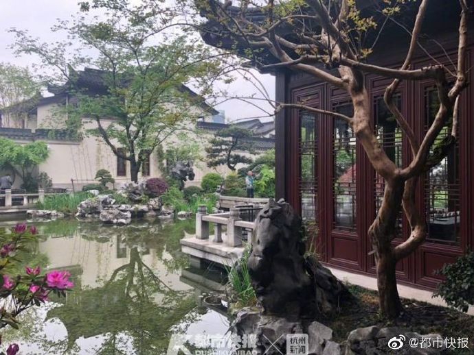 美人鱼投资方之一被抓