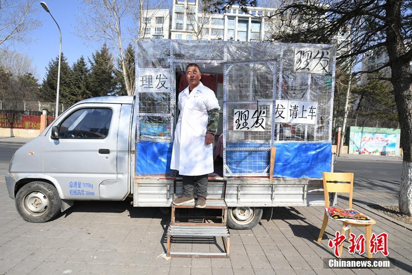 特朗普:重启QE不够 美联储应降息100个基点_9929低价VPS