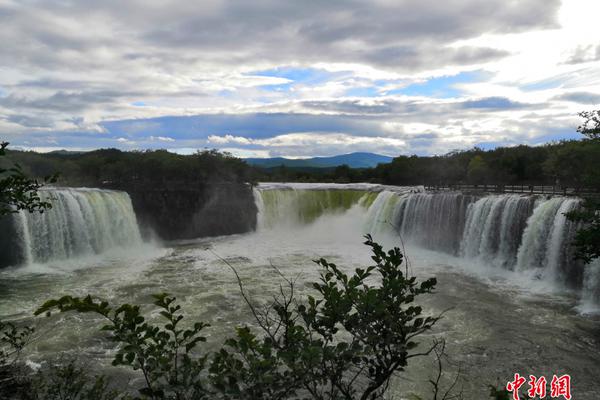《萧十一郎》演员现状,吴奇隆升级当爹,马雅舒新剧开机_云电脑降配