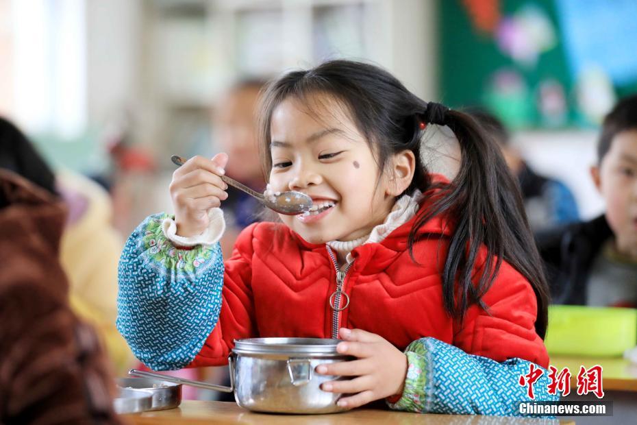 《复仇者联盟4》:超级英雄,送给成人的童话_挂机宝月付