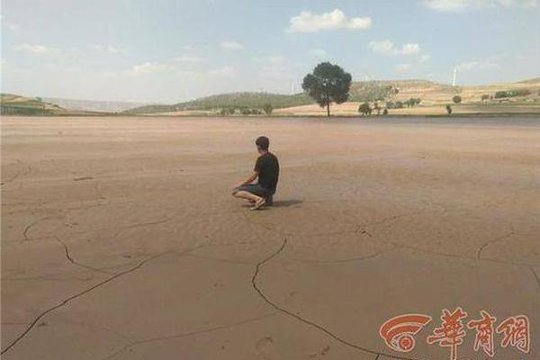 河南一学生落水3同学施救 落水者和两施救者溺亡_CN2游戏服务器