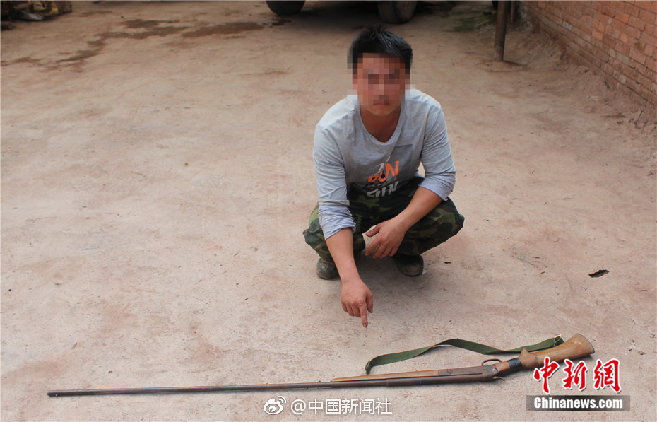 倪妮嘟嘴卖萌霸气举枪 和张震亲密互动_云电脑加速