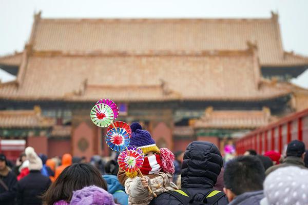 新浪彩通解读国内外彩票行业内幕_9929微服务