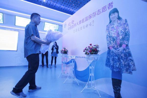 时话|小长假晒表攻略 赢得轻松简单