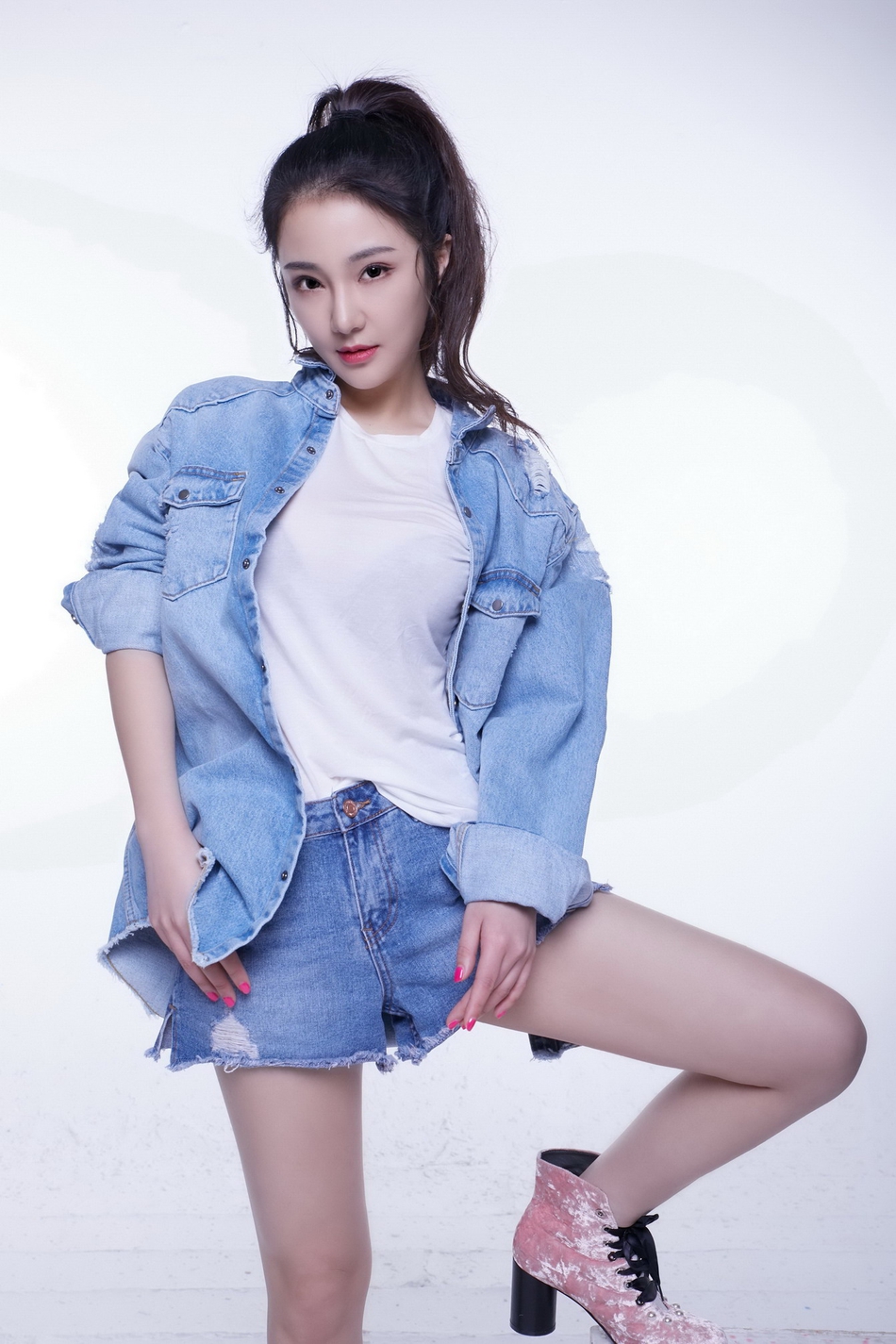 报告:中国境外房产投资创4年新低 美国市场现净流出_云电脑按需付费
