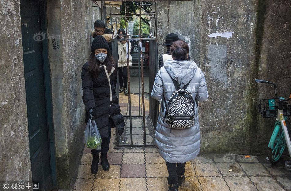 美国大师赛决赛轮分组 伍兹莫里纳利21:20出发_挂机宝哪个好
