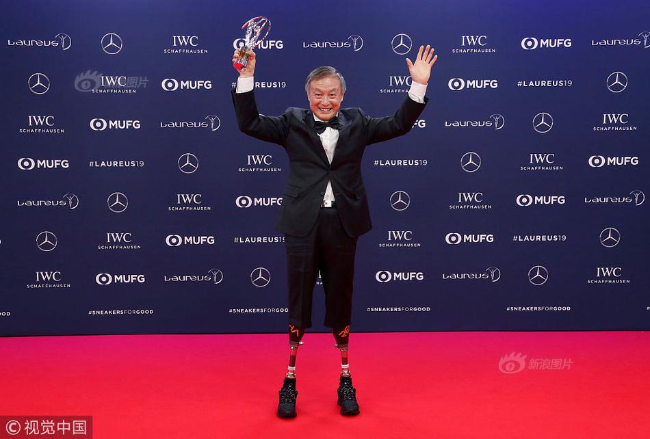 美海军第三艘朱姆沃尔特舰举行正式命名仪式_云电脑电脑端