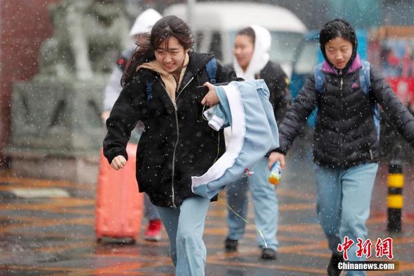 起底 “神药”曹清华胶囊：一盒1408元，很多老人都在吃_云服务器物理机