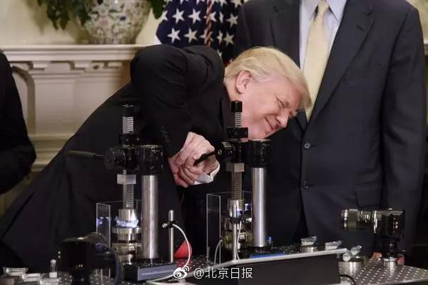 爱上了事业有成的大叔,离过婚的女人还能追爱吗?_9929路由追踪
