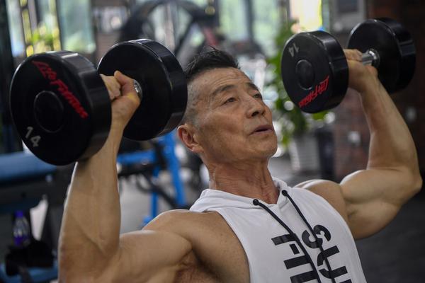 斯坦福70%SAT满分学生被拒_挂机宝多开