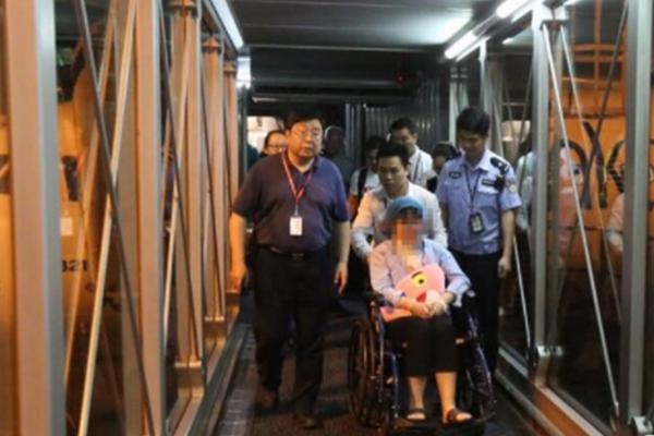 因奔驰销量下滑 戴姆勒Q1运营利润下降16%_CN2直播服务器