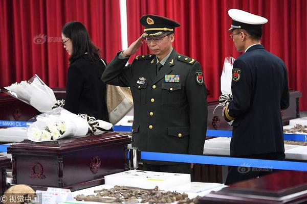 吴京黄渤为这事现身公安部发布会