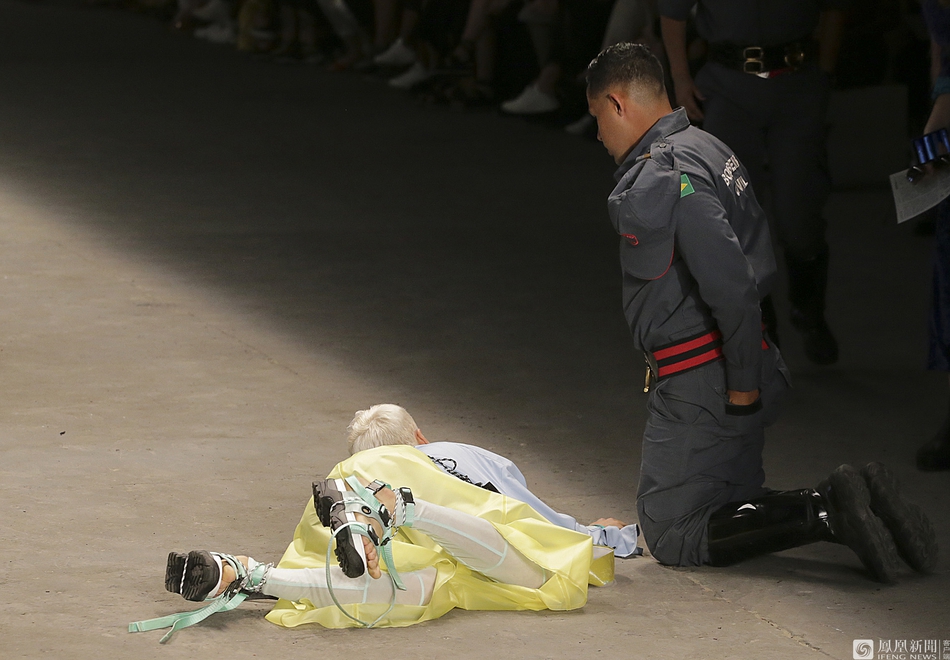 盖茨:去世后20年会关闭基金会 未来有富豪会接着做_CN2 GIA线路