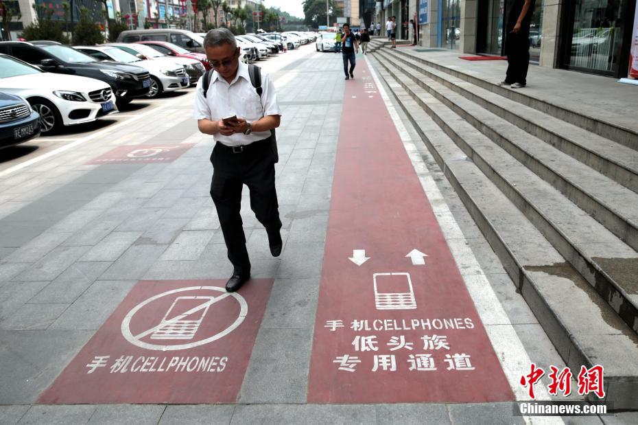 英媒：西方不能将中国拒之门外 否则会失去更多_香港CN2服务器性价比