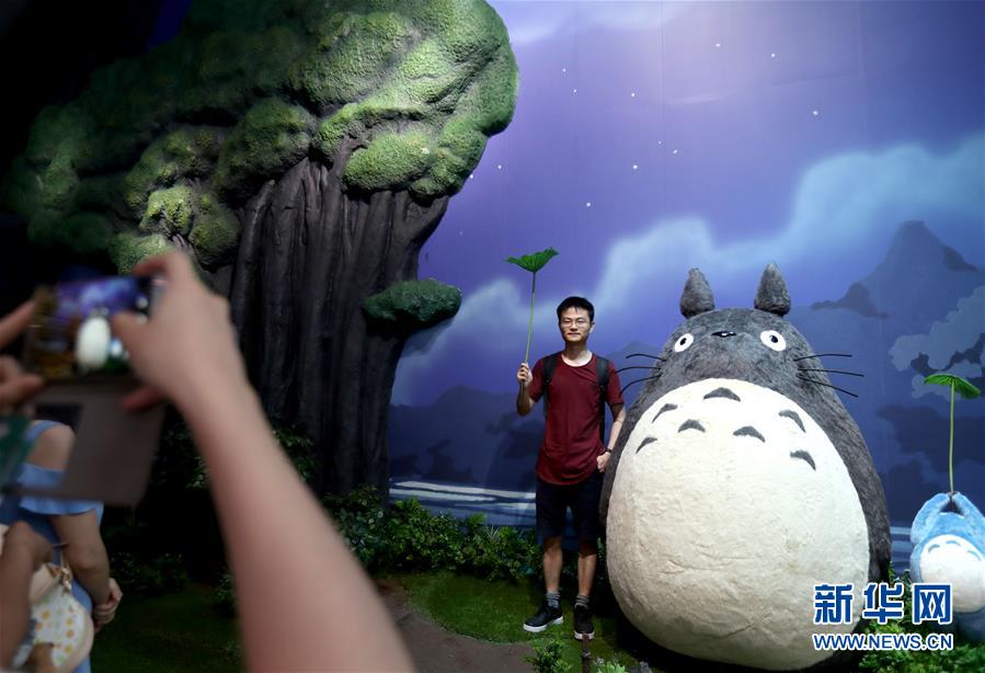 从习近平忙碌的4月看