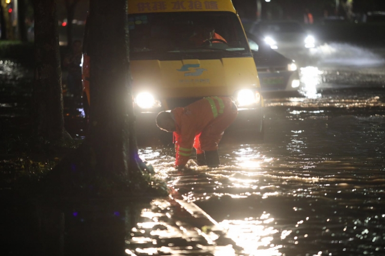 “钟表之国”瑞士还能怎么玩?_挂机宝CMIN2