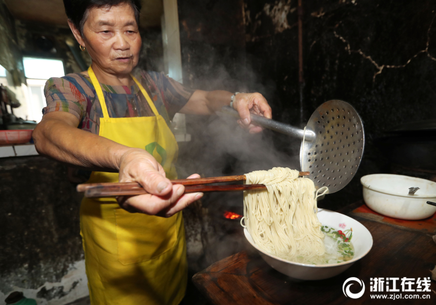 北航校友夫妇捐赠1亿建校友之家 提出勿宣传个人_云电脑体验