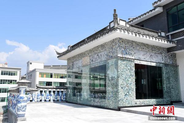泰勒自曝曾因精疲力竭选择暂休 坦言首支单曲很难_云电脑玩大型游戏