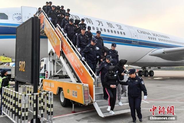 为#爱加餐# 为了中国孩子!_挂机宝迷你哆