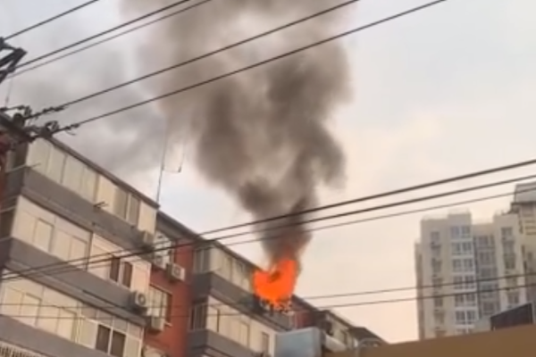 13位老人抱团养老 同住杭州200㎡别墅日子美滋滋_云电脑团队协作