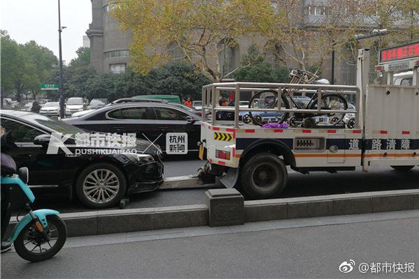 利比亚法院审判IS成员时遭袭 4名安全人员死亡_挂机宝自动任务