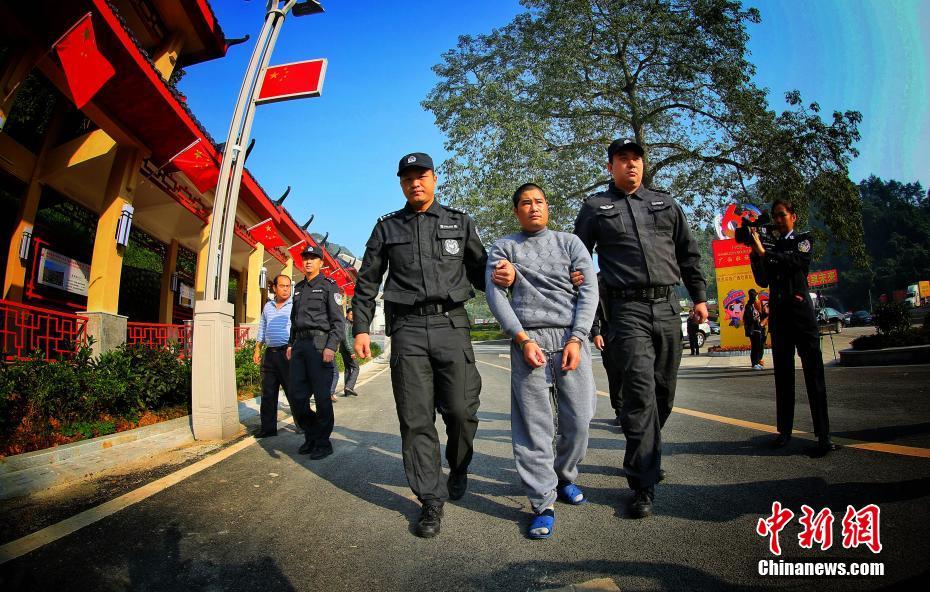 北大才女刘媛媛用这4个方法逆袭人生
