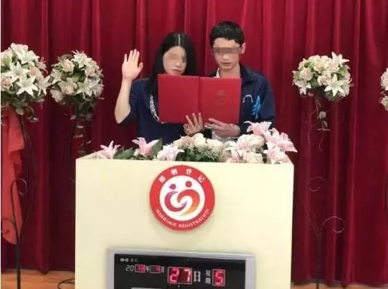 五一一大波车堵在路上 怎么走能避堵?_CN2 GT线路