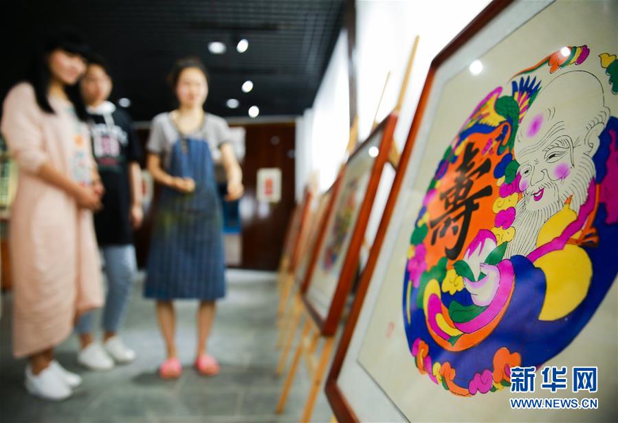 女双凡晨组合夺冠 混双内战王懿律/黄东萍摘金_云服务器防火墙
